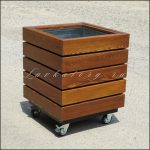 КМл-5к уличные кашпо на колесах Кашпо уличные деревянные на колесах