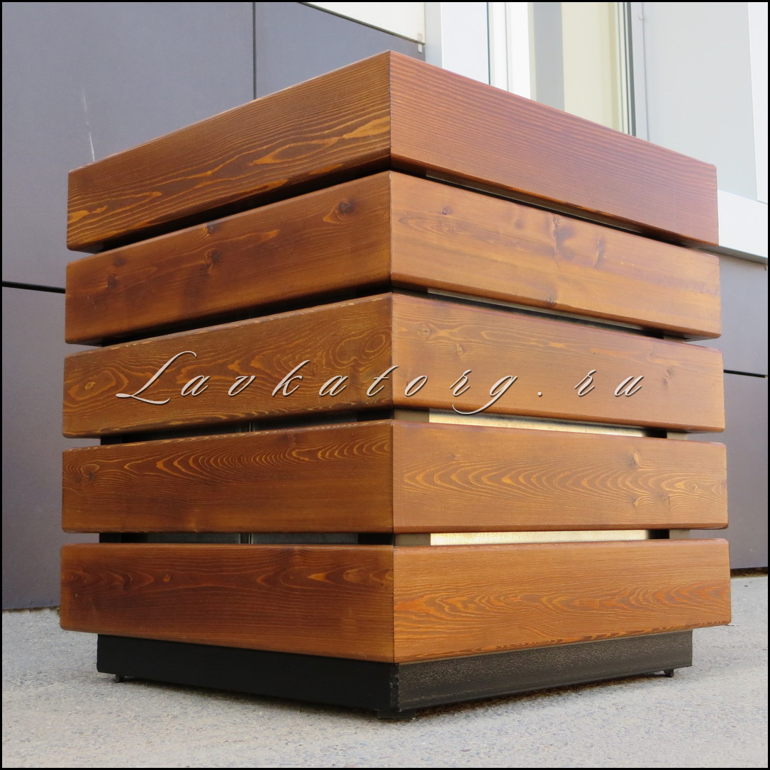 Кашпо уличные из лиственницы