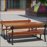 Стол и лавки для летнего кафе из лиственницы и металла КАФЕ-1