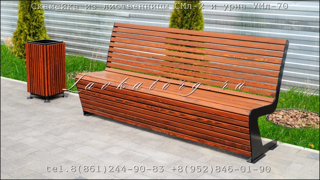 Скамья парковая из лиственницы на стальных опорах лазерной резки